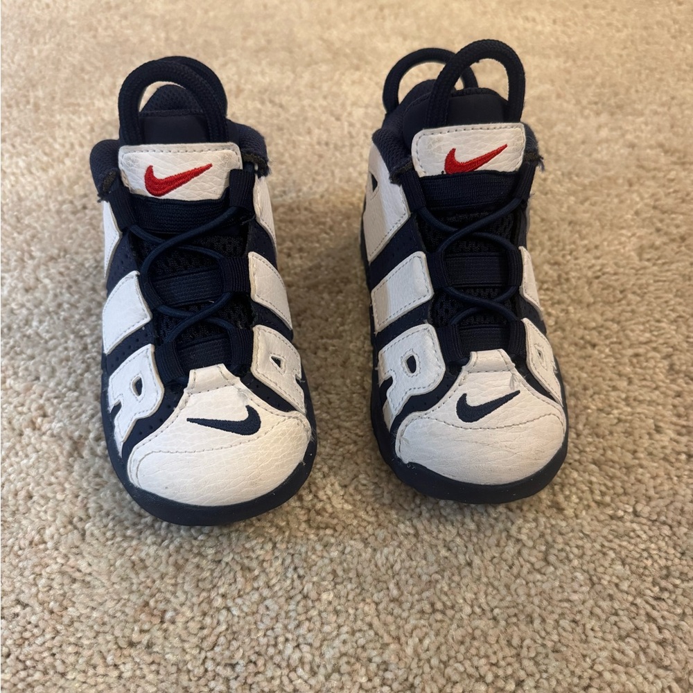 Nike Kids' Navy and White Basketball Shoes